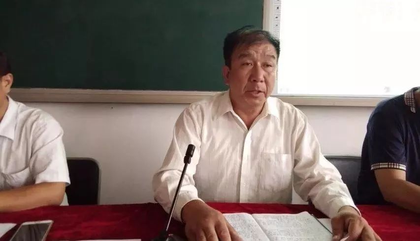 赞皇县小学新任领导引领教育变革，塑造未来之光典范